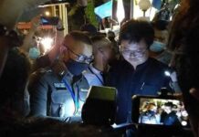 จับ’ทนายอานนท์’หน้าศาลอาญา คดีชุมนุมเสกคาถา ข้อหายุยงปลุกปั่น ม.116