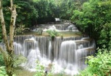 เผยภาพงาม “น้ำตกห้วยแม่ขมิ้น” สวยใสไหลเป็นสายขาวฟูฟ่อง