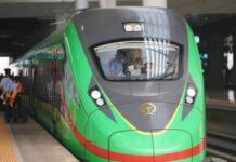 ทางรถไฟจีน-ลาว เริ่มต้นบริการขนส่ง ‘ผู้โดยสารข้ามพรมแดน’ แล้ว