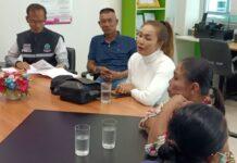 บึงกาฬ – เป็นหนี้ทั้งตำบลชาวบ้านร้องสื่อมวลชน ถูกทวงหนี้กว่า 6 ล้านบาท!!