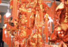 สารพัด ‘สินค้าต่างแดน’ เซอร์ไพรส์คนเที่ยวงานชอปปิงตรุษจีนในคุนหมิง