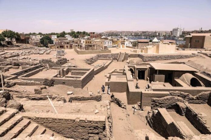 EGYPT-ASWAN-ELEPHANTINE ISLAND-ANCIENT RUINS