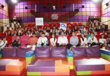 คณะนิเทศฯ ม.ธุรกิจบัณฑิตย์ นำนักศึกษาฝึกปฏิบัติการสร้างสรรค์คอนเทนต์รีวิวภาพยนตร์