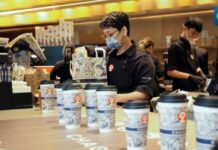 (คลิป) แบรนด์เครื่องดื่มสัญชาติจีนรุกตลาดอาเซียนด้วยเครื่องดื่มคุณภาพดีในราคาที่เป็นมิตร