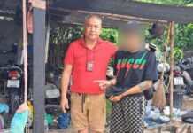 (คลิป) ตำรวจบางละมุงตามปลุกจับโจรขี้เซา หนีหมายจับข้อหาลักทรัพย์และขับรถชนคนตาย