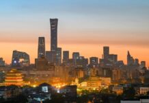 คลังสมองซินหัวชี้โลกกำลังเผชิญความท้าทายด้าน ‘ธรรมาภิบาลโลก’ อย่างรุนแรง