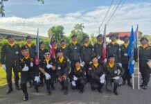 ดร.ต้นฝัน แสงอาทิตย์ ที่ปรึกษาประธานสภาแทนคุณแผ่นดิน เสาร์ 5 เรคคอร์ด ได้เข้าร่วมพิธีสวนสนาม “สมาคมสันนิบาตเสรีชนแห่งประเทศไทย”