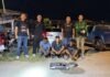 สืบบางละมุงวางแผน รวบ 3 หนุ่ม หวังนำปืนเถื่อน มาซ่อม กลางดึก สุดท้ายถูกรวบ พร้อมของกลางอาวุธปืน 2 กระบอก พร้อมกระสุนรวม 22 นัด