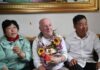 การช่วยกันปลูกต้นไม้ในทะเลทรายแสดงให้เห็นถึงมิตรภาพระหว่างประชาชนจีนและสหรัฐอเมริกา
