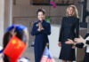 สุภาพสตรีหมายเลขหนึ่งของจีนและสหรัฐฯ เยี่ยมชมพิพิธภัณฑ์ศิลปะเอเชียแห่งชาติสมิธโซเนียน