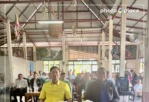 พุทธศาสนิกชนและผู้มีจิตศรัทธาร่วมทำบุญเป็นเจ้าภาพ ทอดผ้าป่าสามัคคีวัดส้มขึ้นรวงศ์