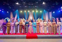 ขอเชิญ ติดตามชม รายการโทรทัศน์การกุศล ร้อยดวงใจถวาย สมเด็จพระศรีนครินบรมราชชนนี และสมเด็จพระพี่นางเธอเจ้าฟ้ากัลยาณิวัฒนากรมหลวงนราธิวาสราชนครินทร์บดินทรเชษฐภคินี